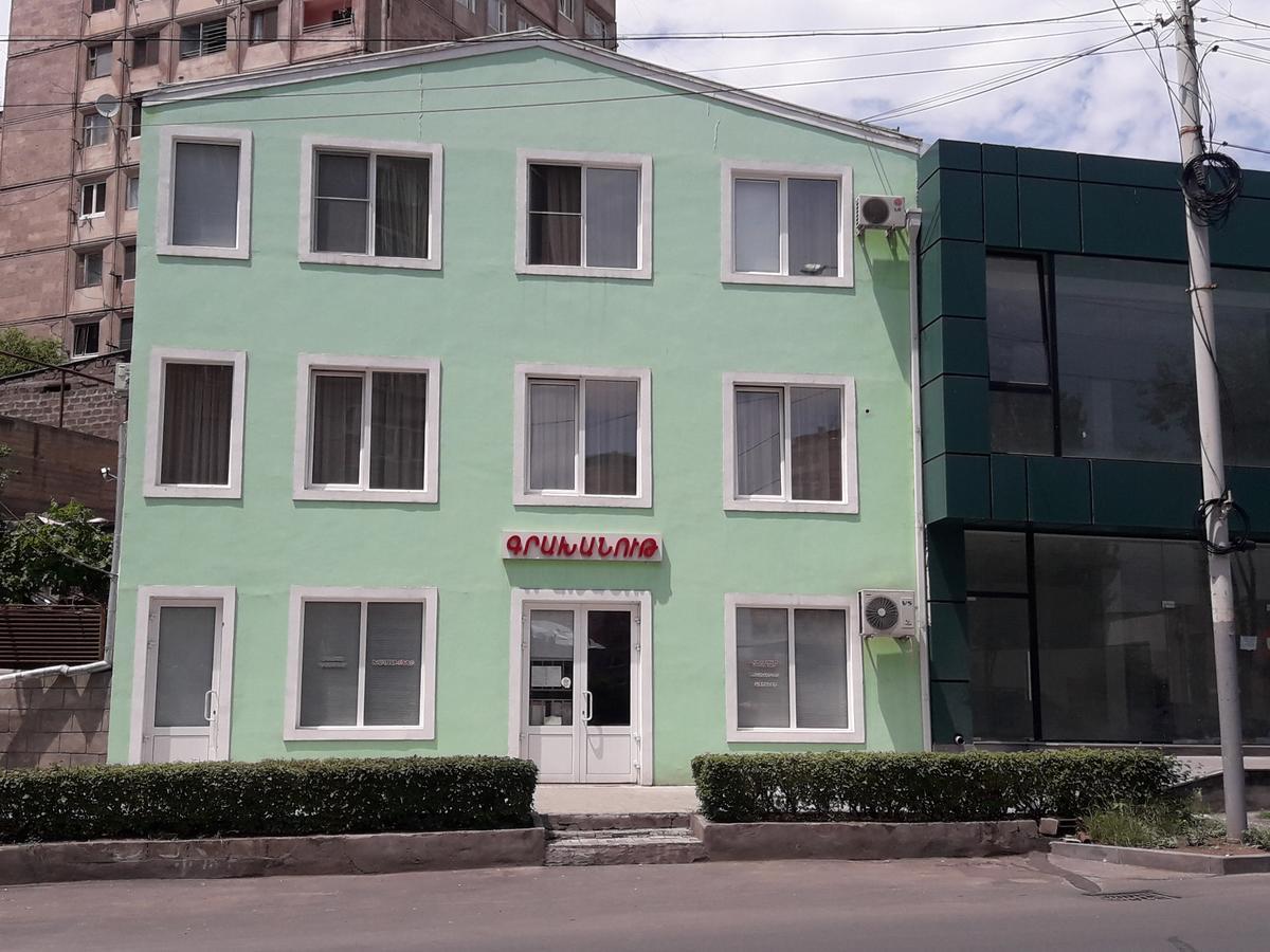 Sunshine Yerevan Exterior foto